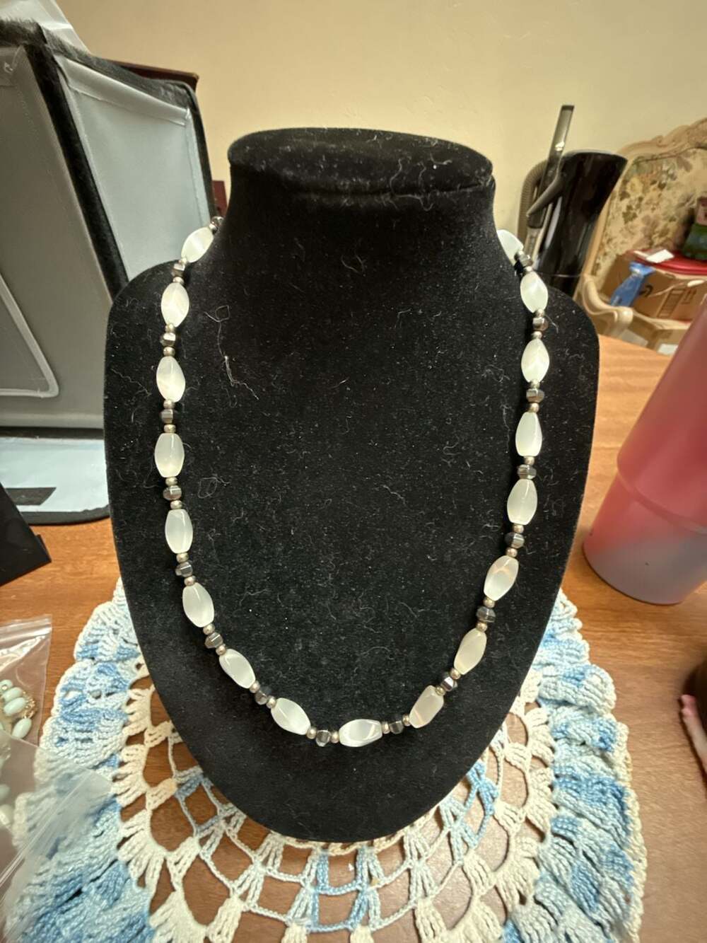 Vintage White Lucite Acrylic Bead Silver Tone Necklace